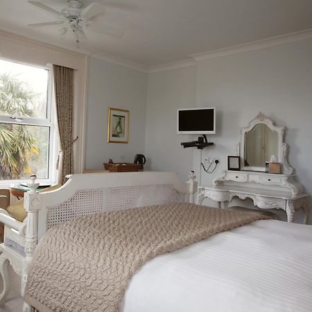 Fernhill Hotel Lyme Regis Esterno foto